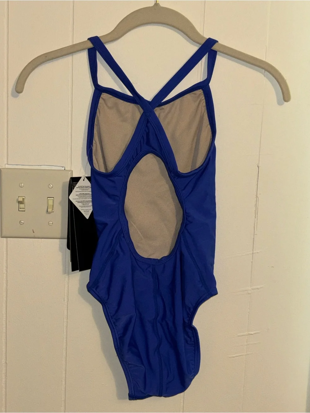 TYR Women's Royal Blue Guard One-Piece Swimsuit Size 28